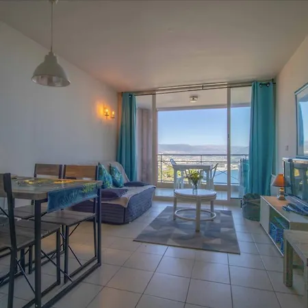 Superb 45m With Balcony And Magnificent Sea View Lejlighed *
